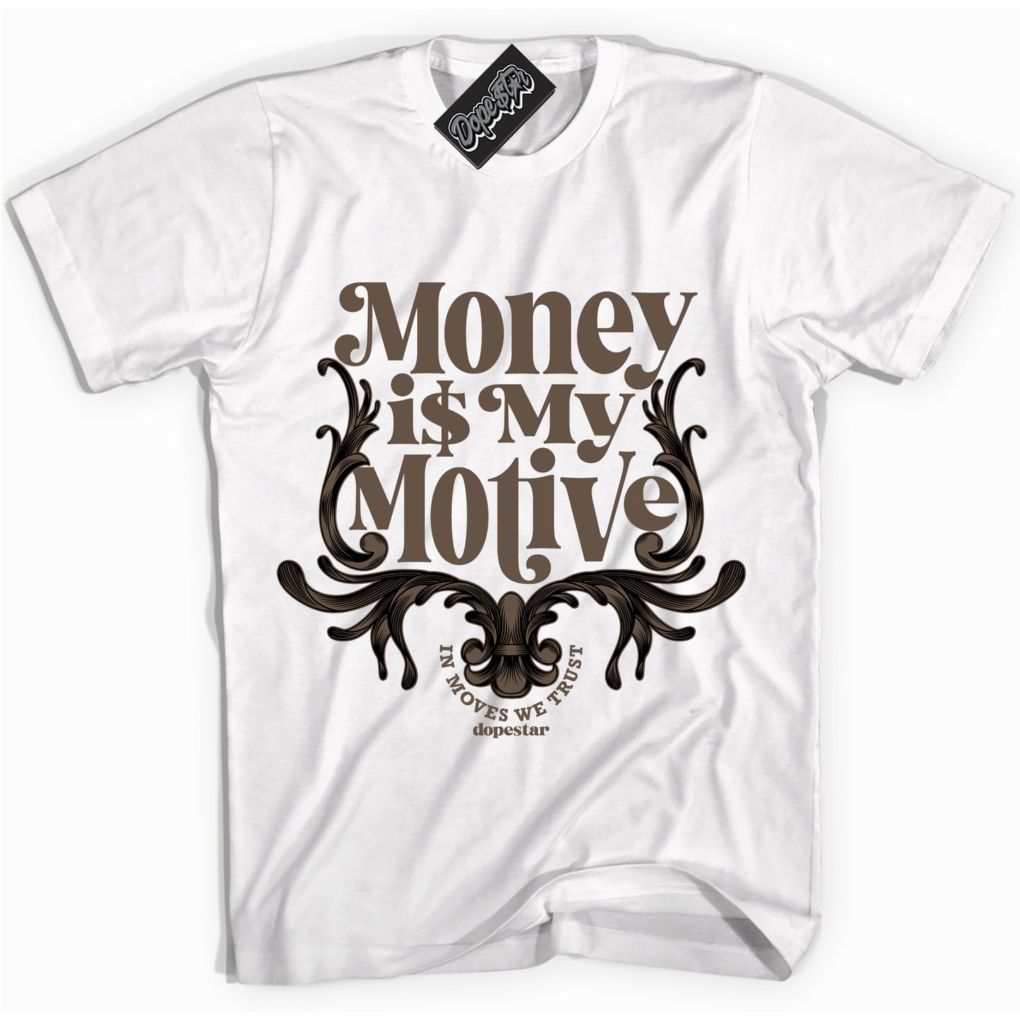 Cool White Shirt with “Money Is My Motive” design that perfectly matches the Jumpman Jack TR Travis Scott Dark Mocha Sneakers.
