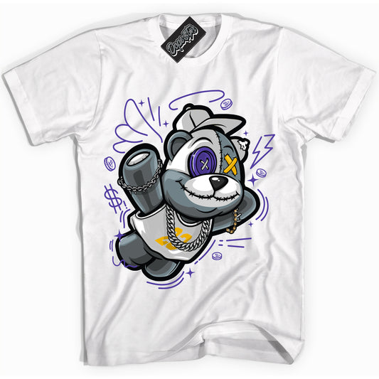 Cool White Shirt with “Slam Dunk Bear” design that perfectly matches the Air Force 1 QS Kobe Lakers Home Sneakers.
